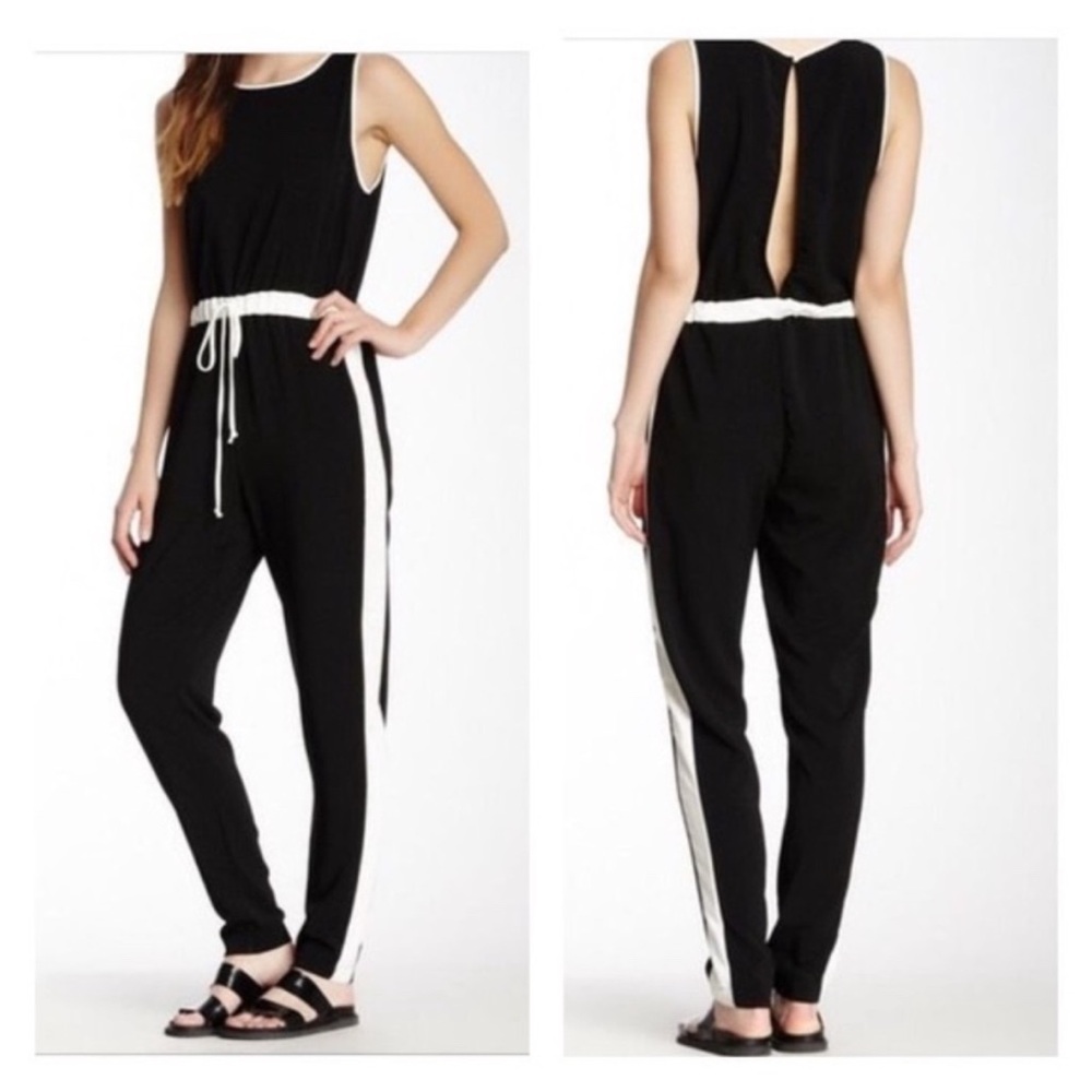 ⭐️ Sleeveless Black Jumpsuit with White Trim and Waist Tie